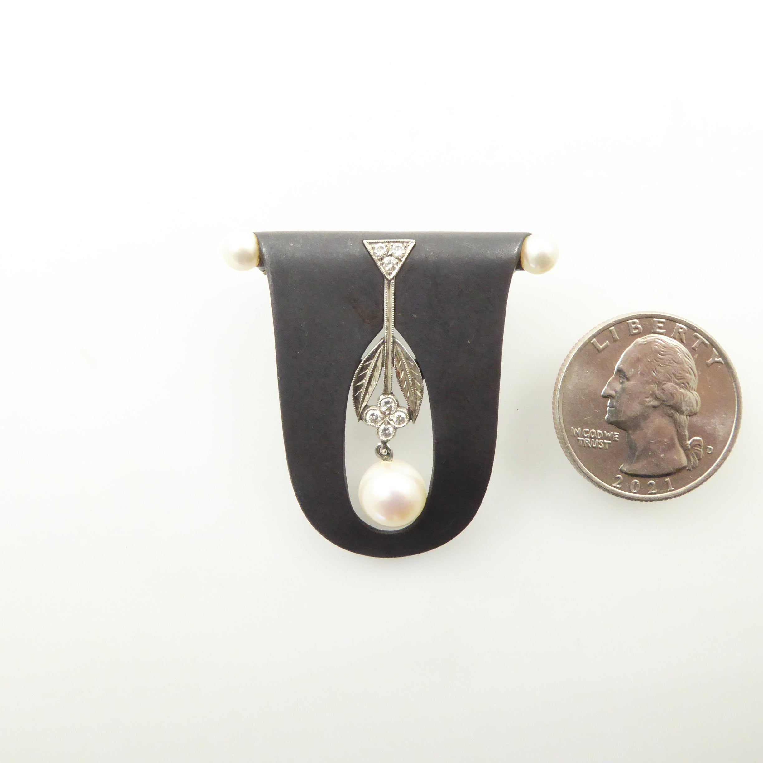 Marsh pearl diamond brooch