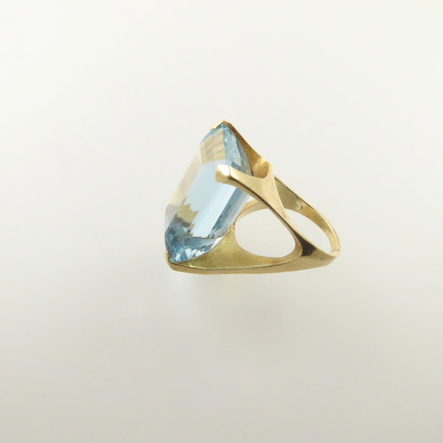 gold aquamarine ring brutalist