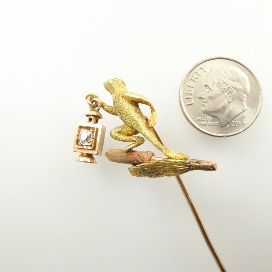 antique gold diamond frog stickpin