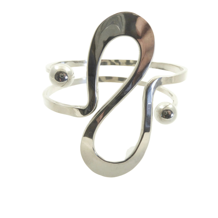 Anna Greta Eker Curves Bracelet
